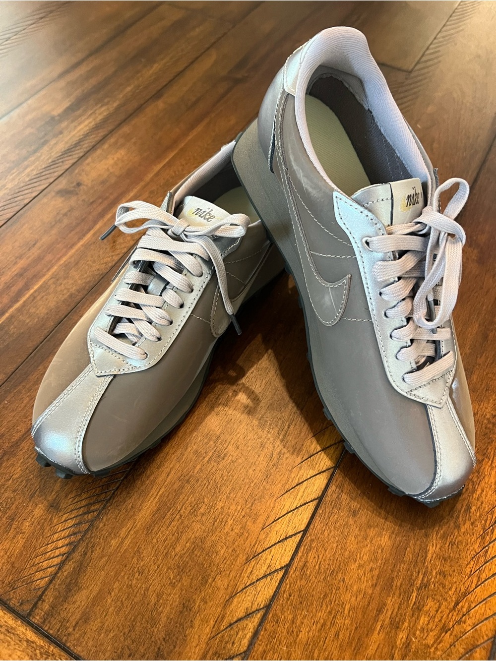 Nike Women’s Low-Top Sneakers in Light Gray